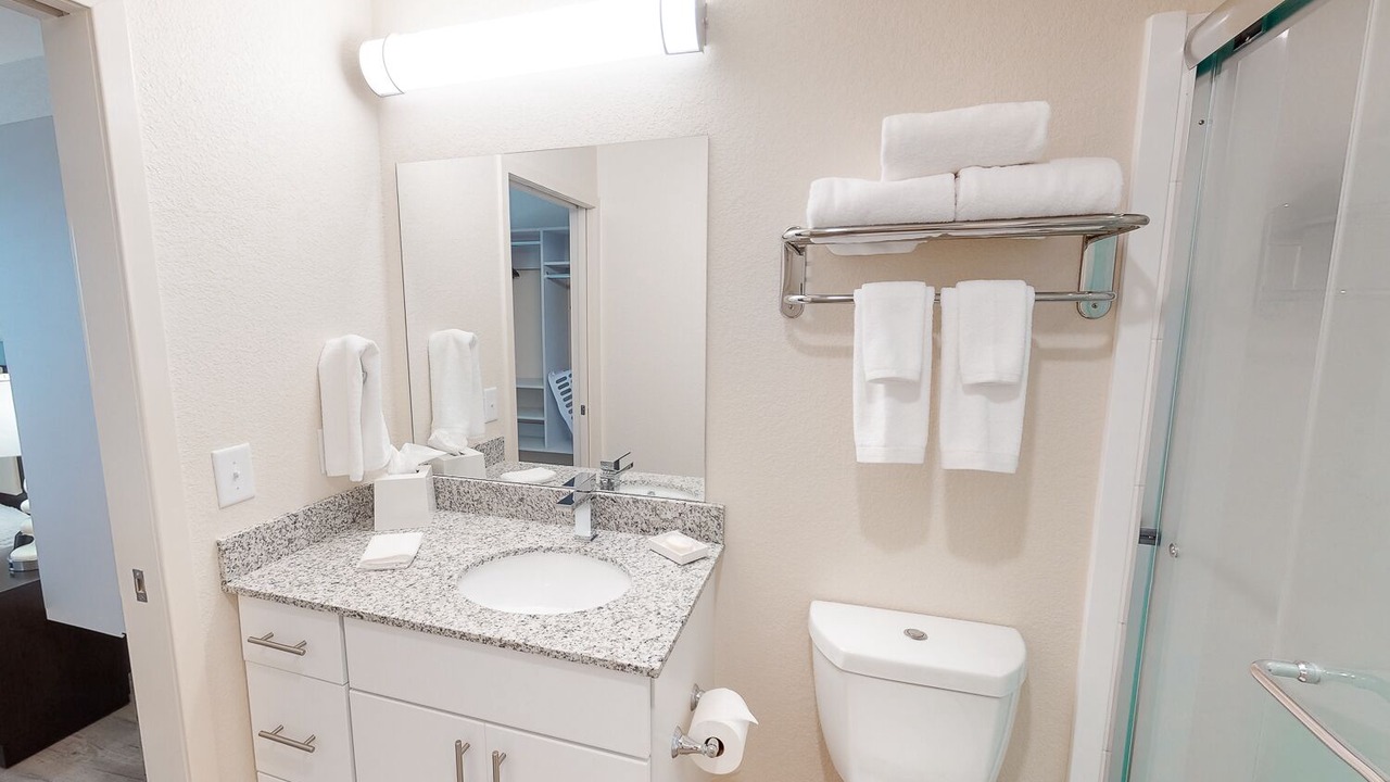 Photo of Bathroom in Clegg