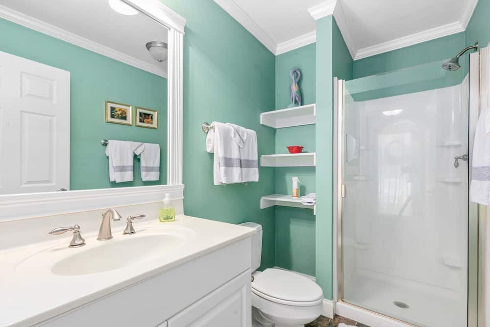 Photo of Bathroom in Cary