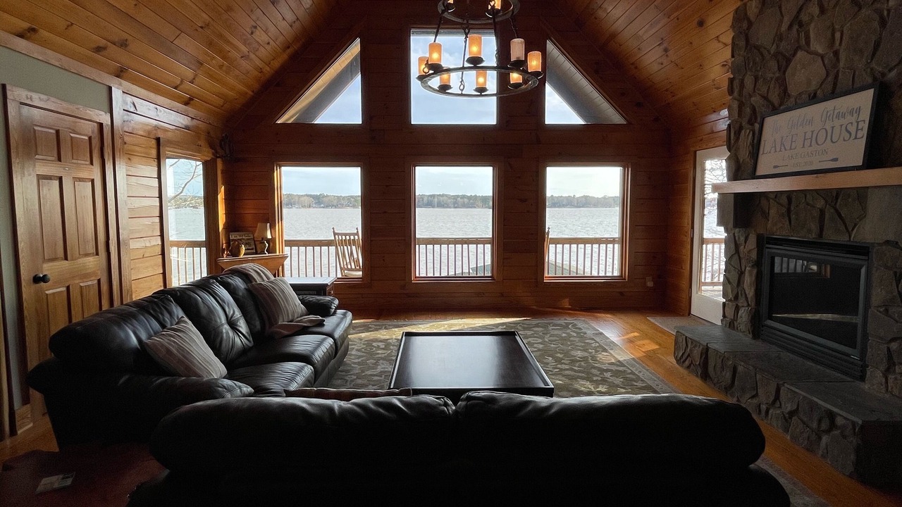 Photo of Livingroom in Henrico
