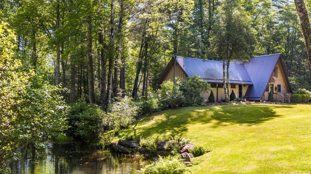 Photo of Outdoor in Lake Toxaway
