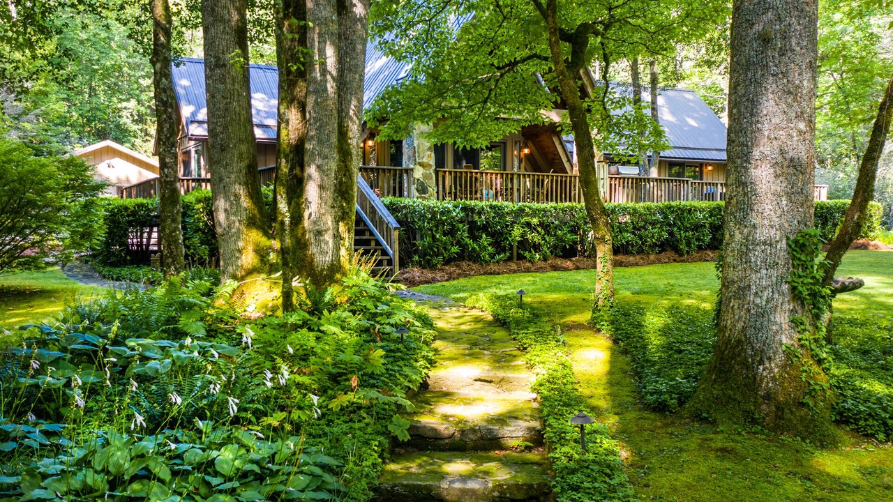 Photo of Outdoor in Lake Toxaway
