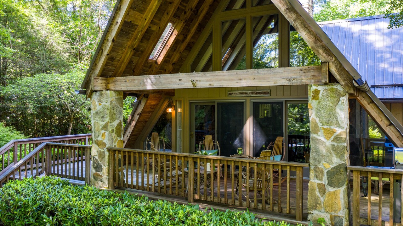 Photo of Outdoor in Lake Toxaway