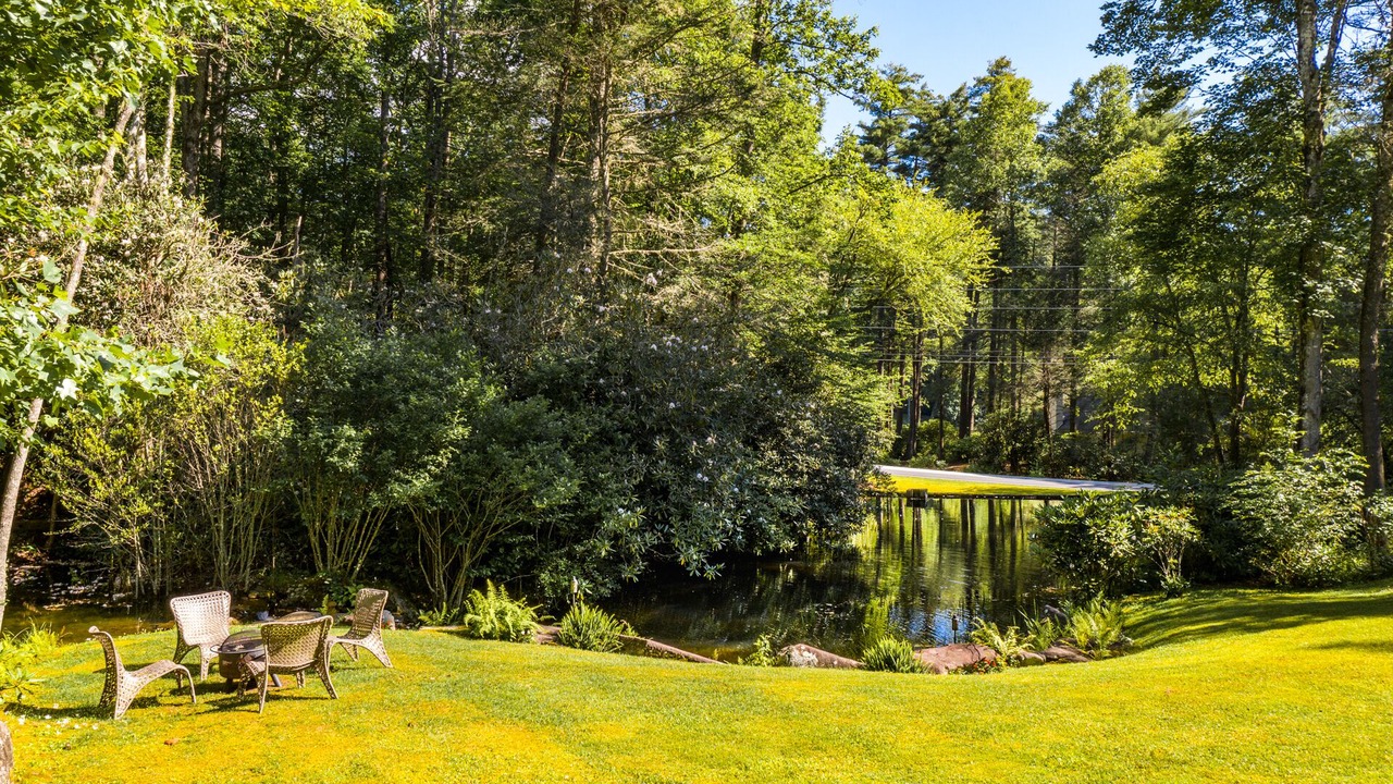 Photo of Outdoor in Lake Toxaway