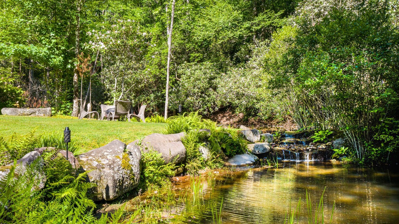 Photo of Outdoor in Lake Toxaway
