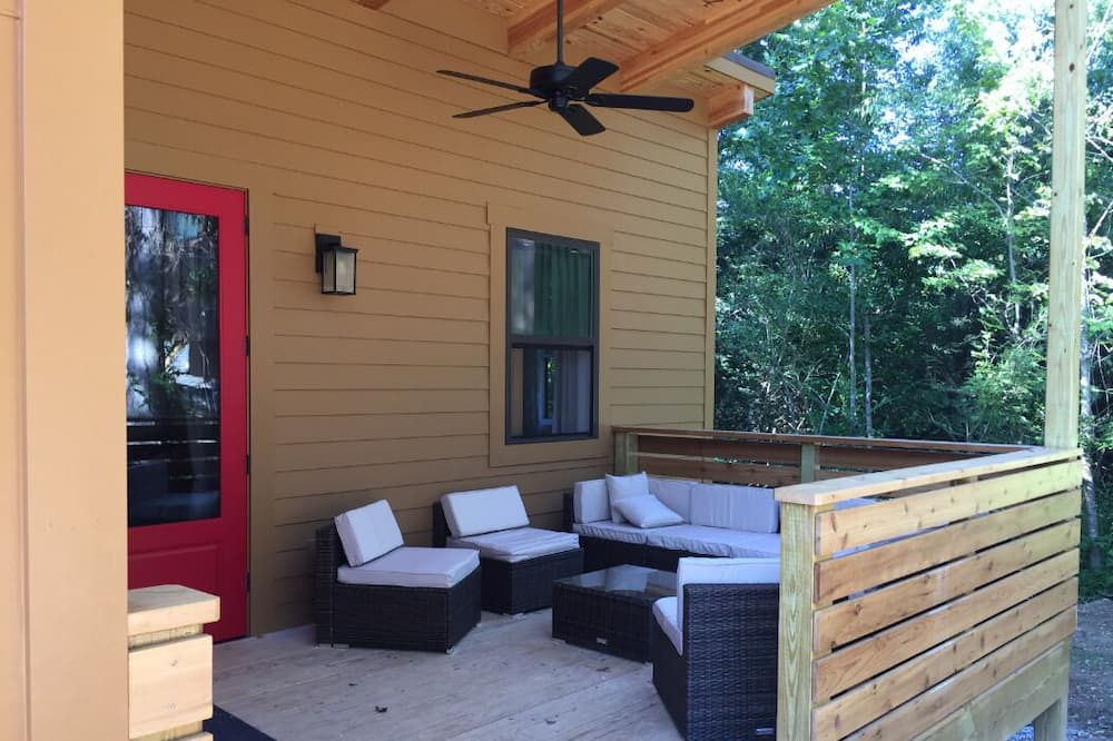 Photo of Outdoor in Weaverville