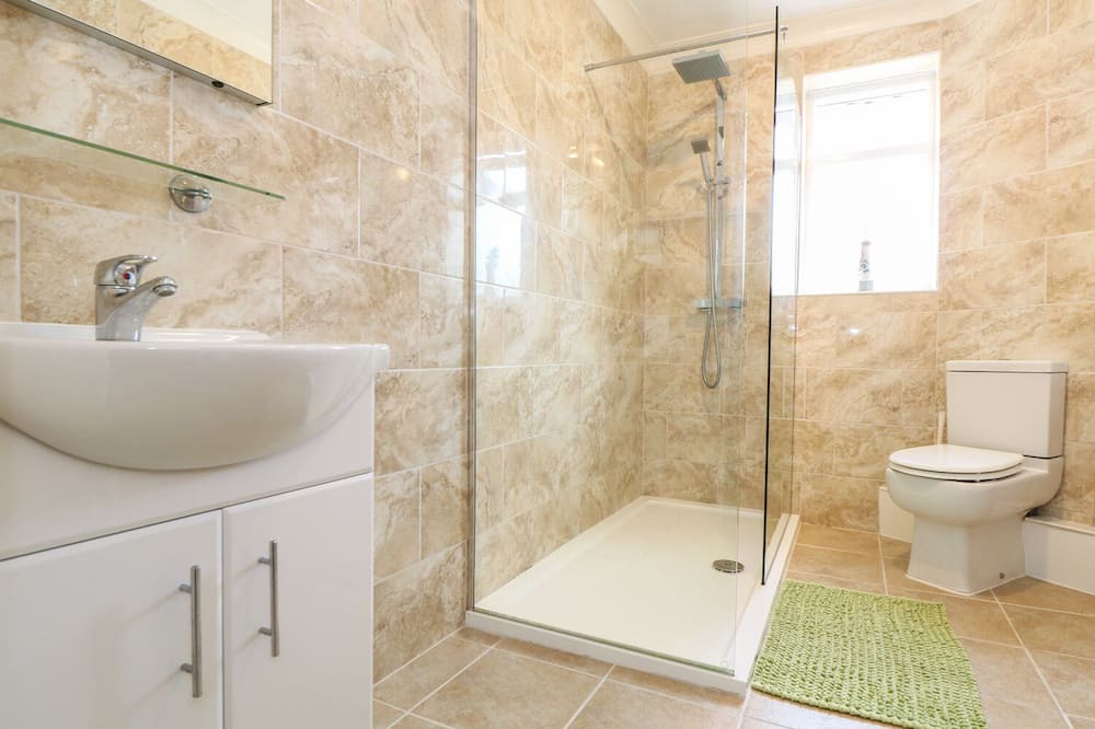 Photo of Bathroom in Mullion