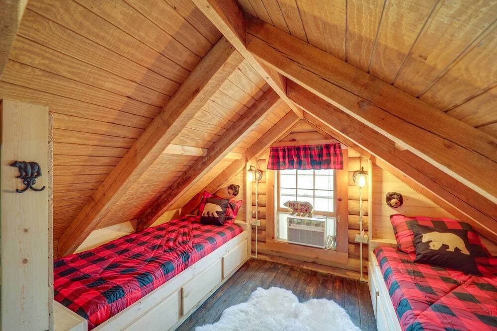 Photo of Bedroom in Mill Ridge