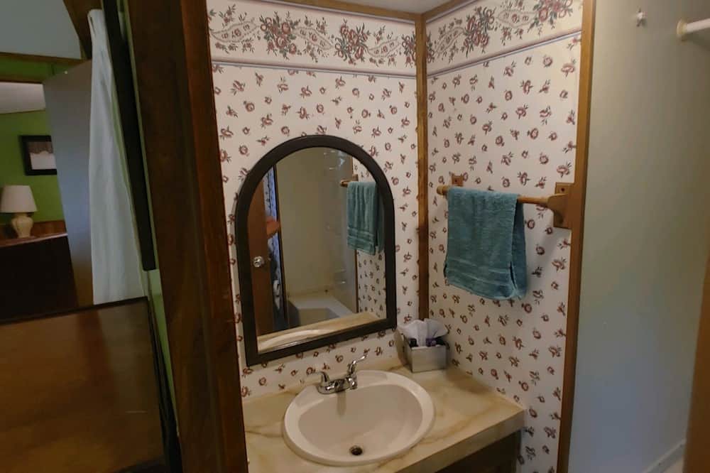 Photo of Bathroom in Robbinsville