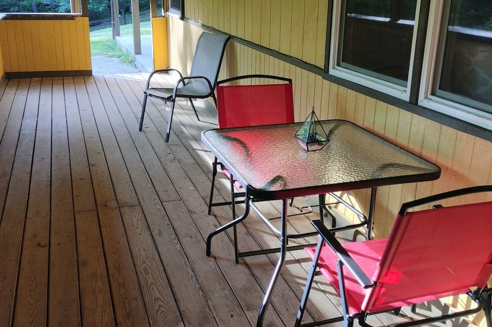 Photo of Patio Balcony in Robbinsville