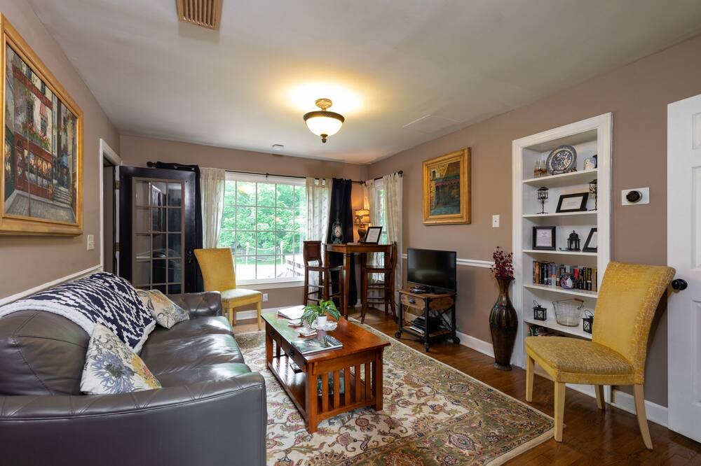 Photo of Bedroom in Goodlettsville