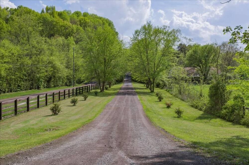 Photo of Others in Goodlettsville