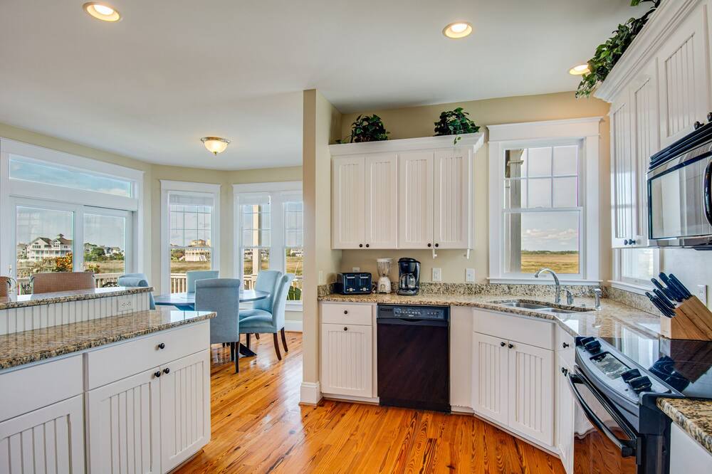 Photo of Kitchen in Manteo