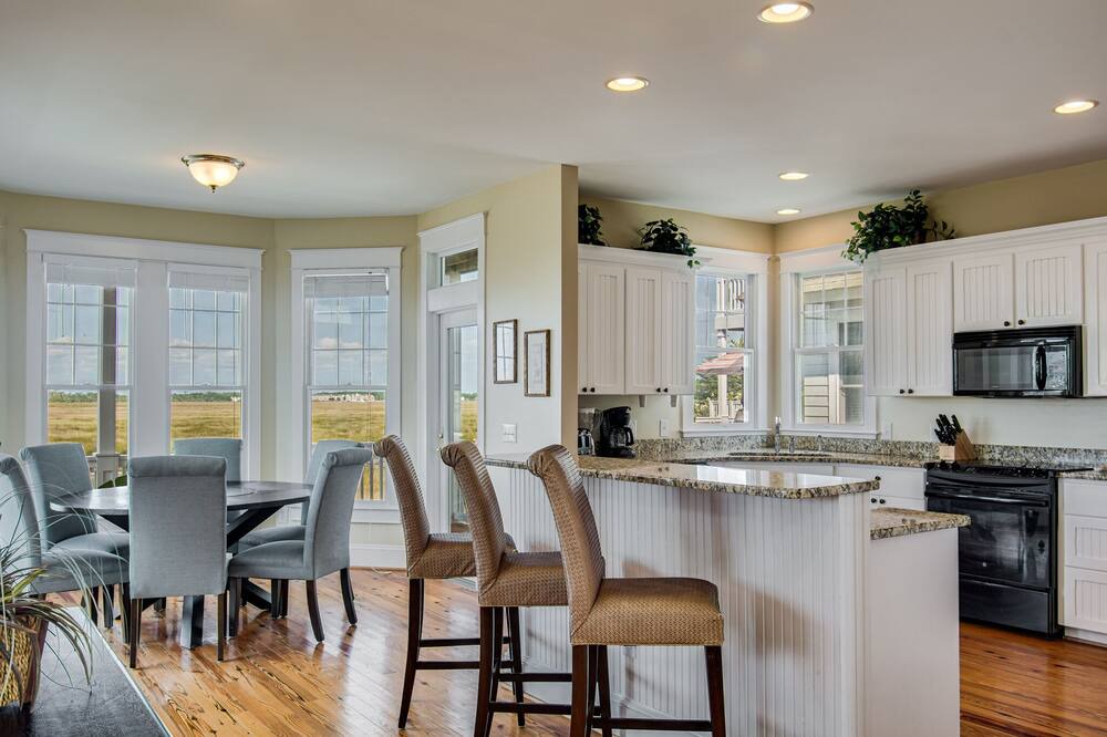 Photo of Kitchen in Manteo