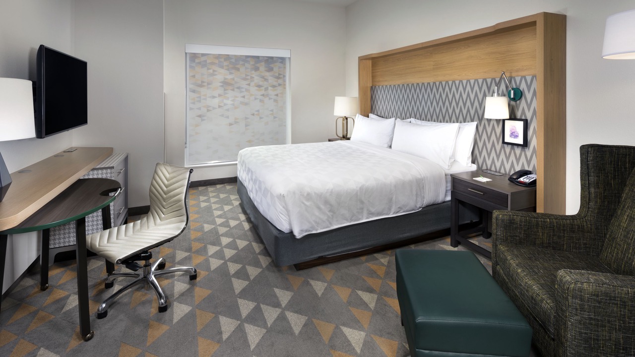 Photo of Bedroom in Skyland