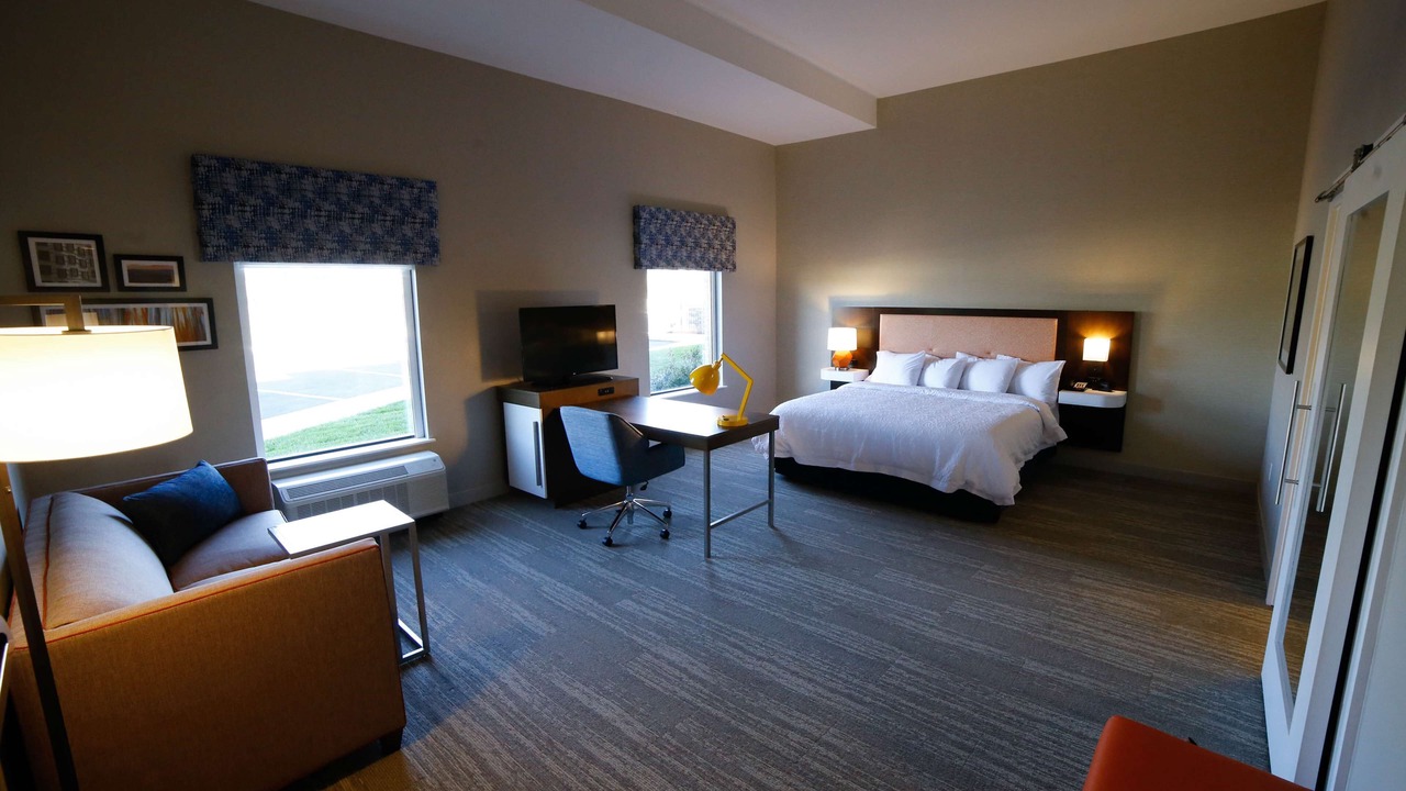 Photo of Bedroom in Forest City