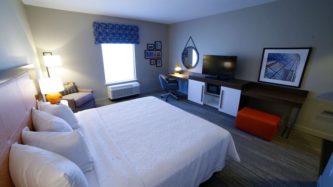 Photo of Bedroom in Forest City