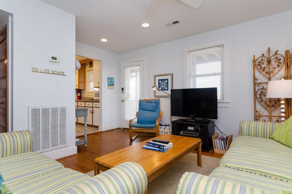 Photo of Livingroom in South End