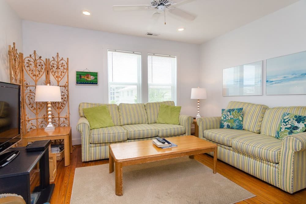 Photo of Livingroom in South End