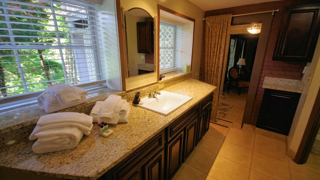Photo of Bathroom in Kenilworth