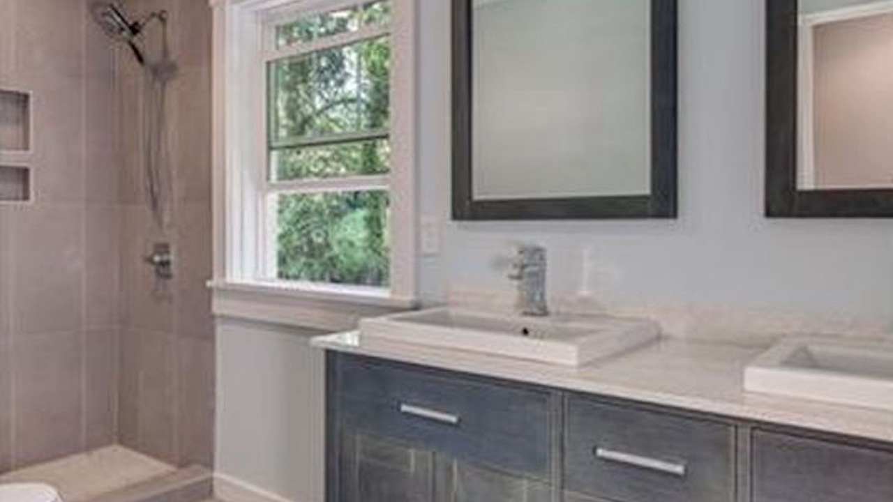 Photo of Bathroom in Huston - Courtland