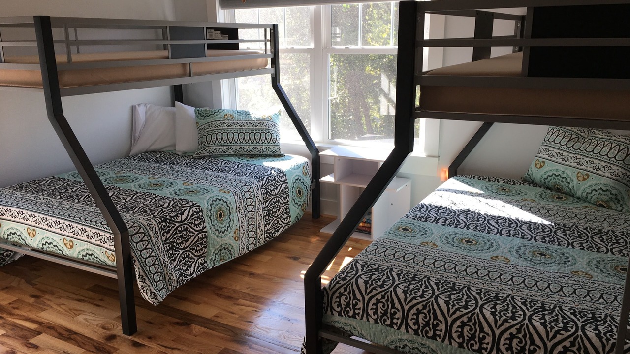 Photo of Bedroom in Huston - Courtland