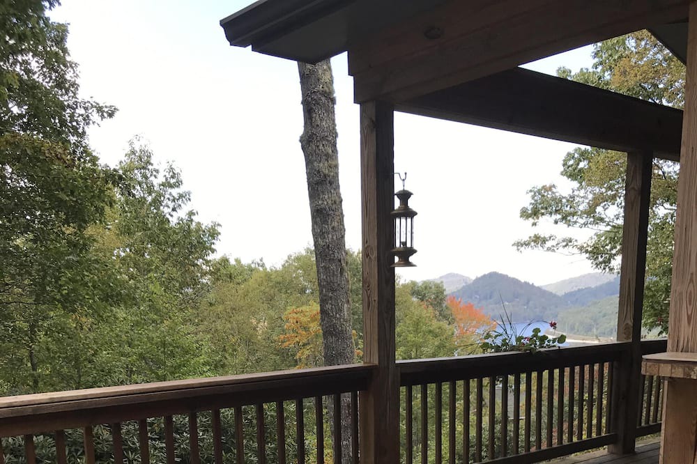 Photo of Patio Balcony in Glenville