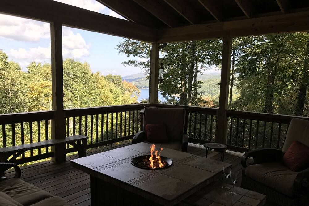 Photo of Patio Balcony in Glenville