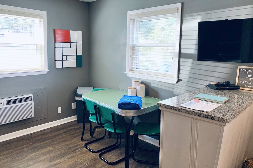 Photo of Bedroom in Melrose