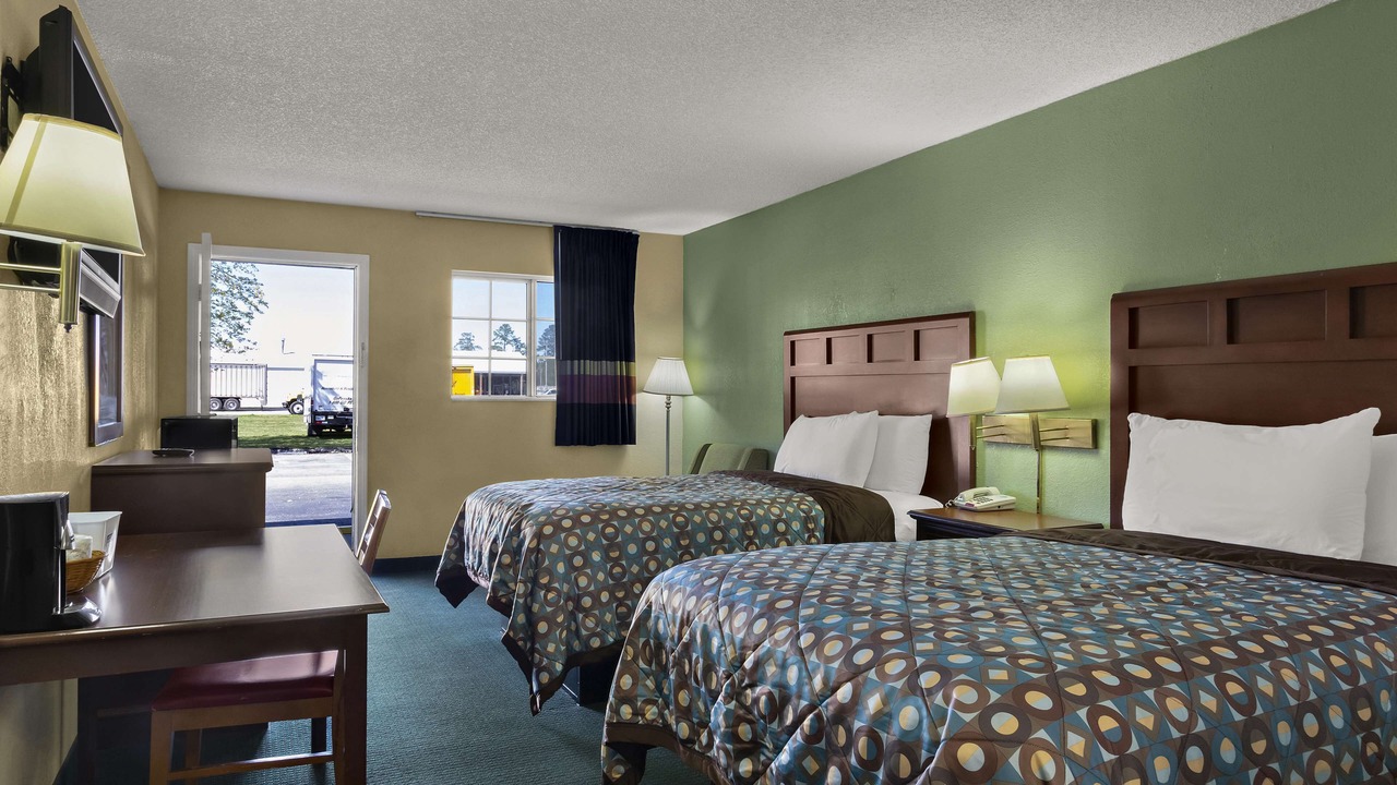Photo of Bedroom in Edenton
