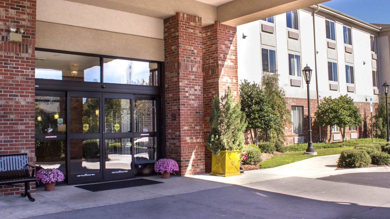 Photo of Outdoor in Smithfield