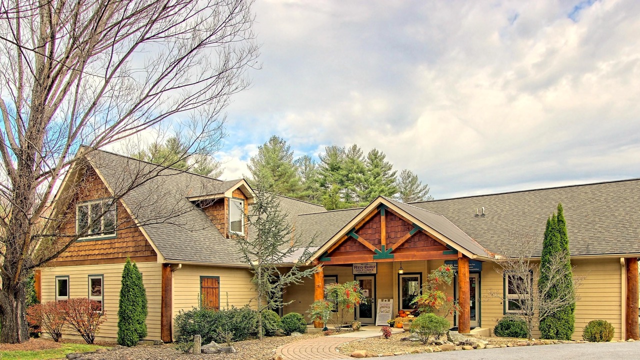 Photo of Outdoor in Sapphire