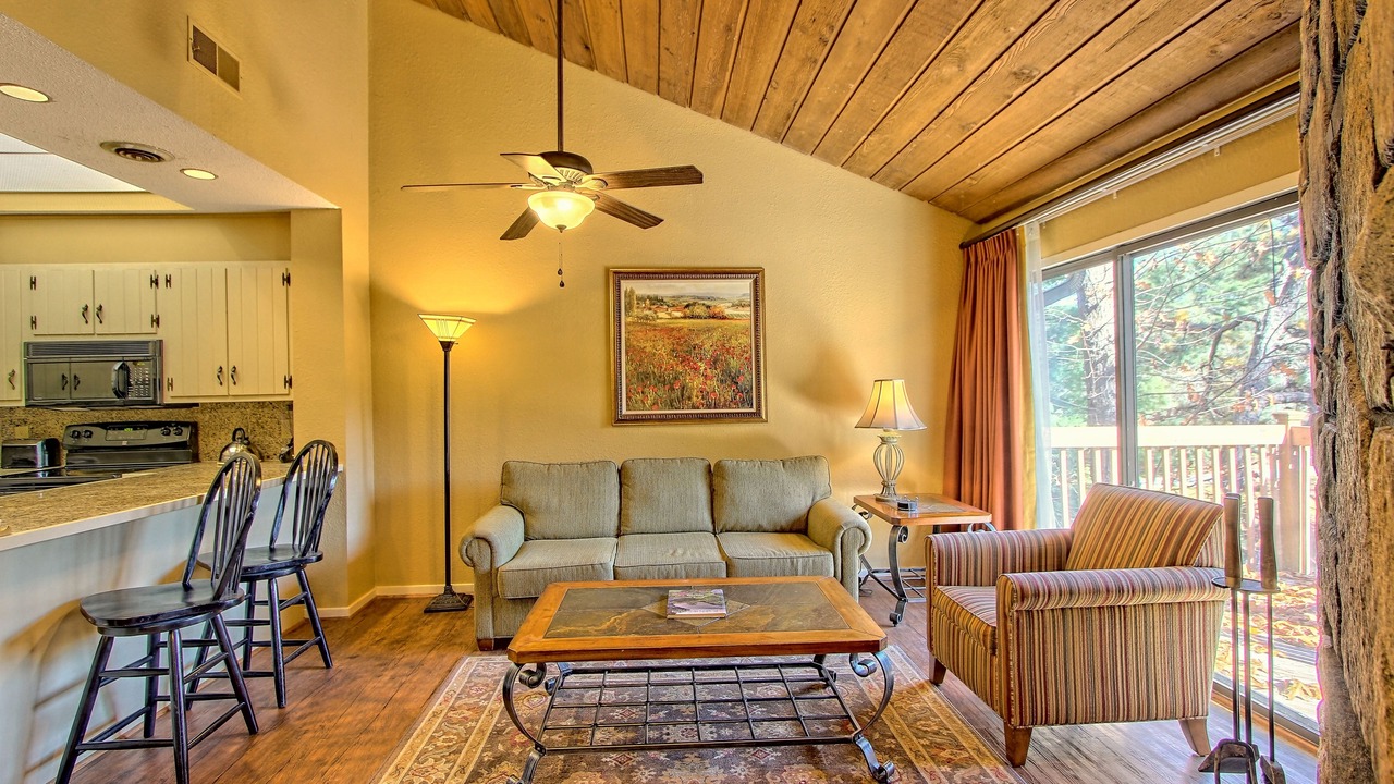 Photo of Livingroom in Sapphire