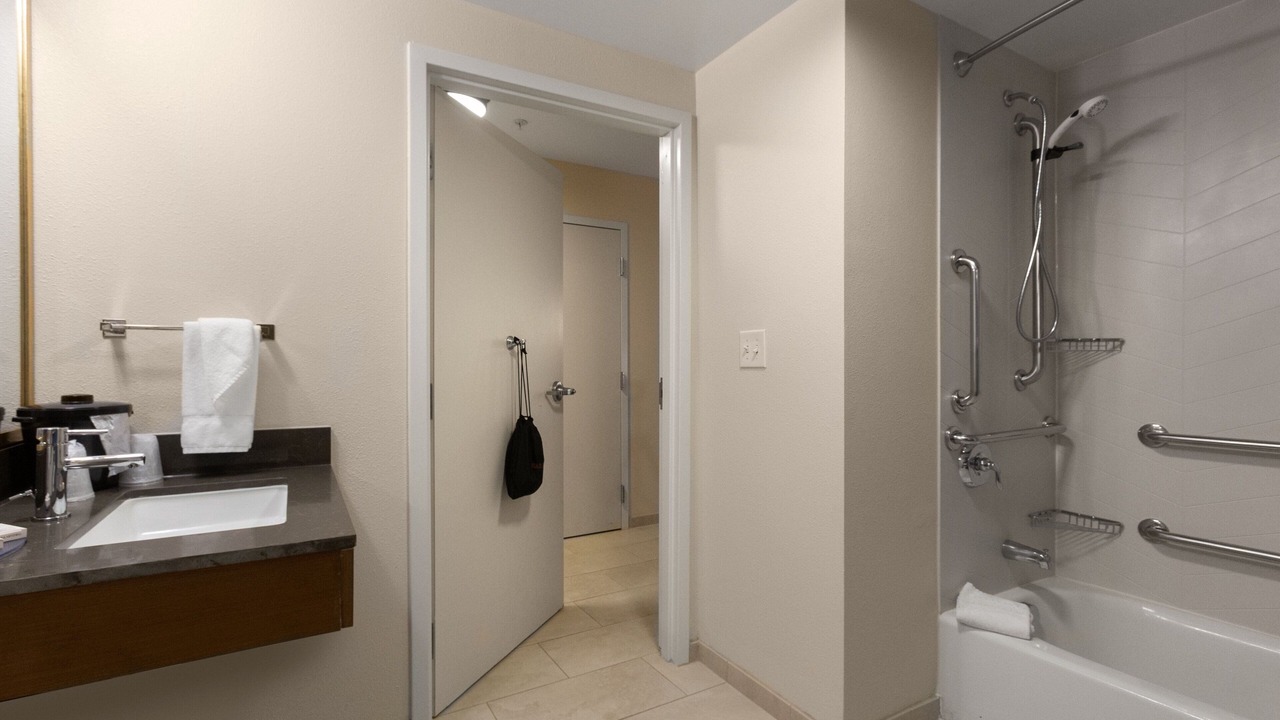 Photo of Bathroom in Elizabeth City