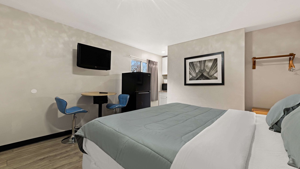 Photo of Bedroom in East Forest