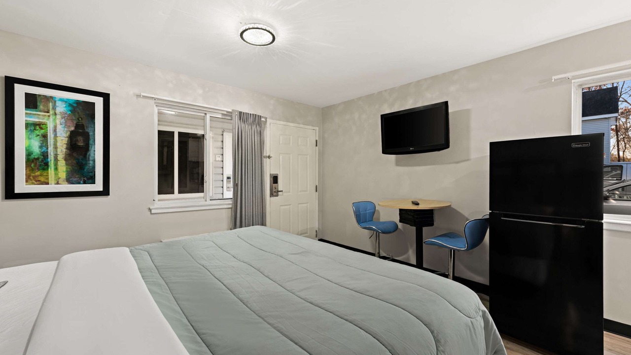 Photo of Bedroom in East Forest