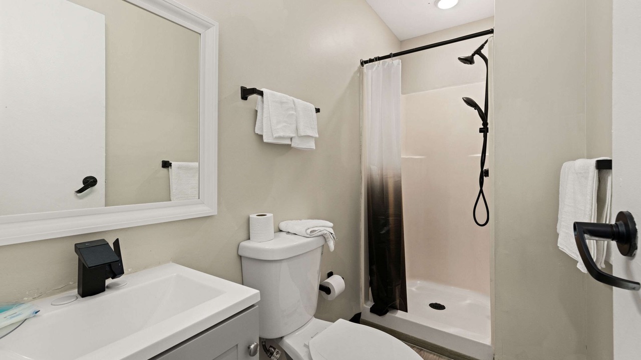 Photo of Bedroom in East Forest