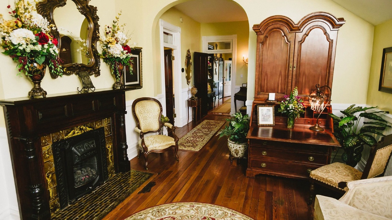 Photo of Livingroom in Asheville