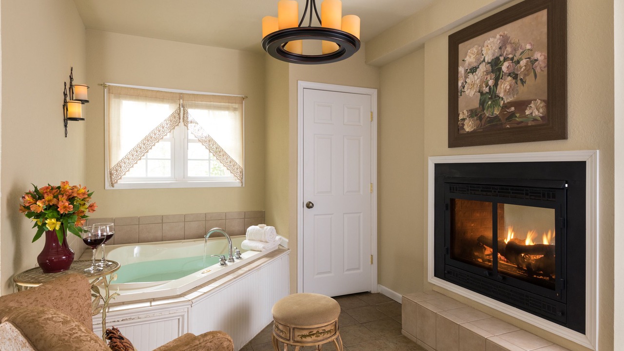 Photo of Livingroom in Waynesville