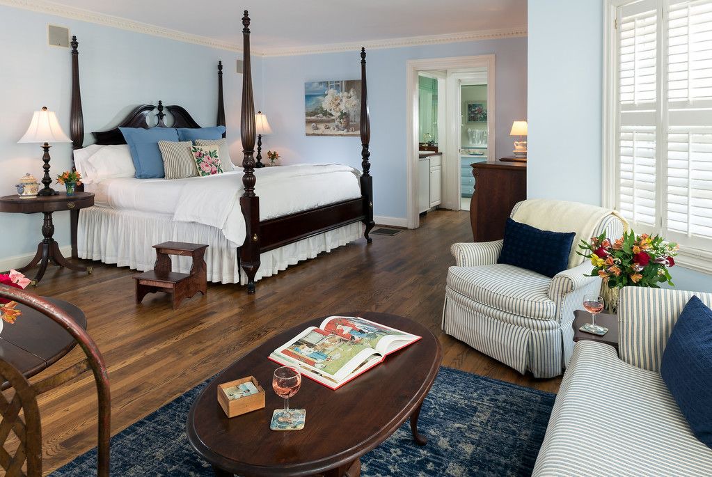 Photo of Livingroom in Waynesville