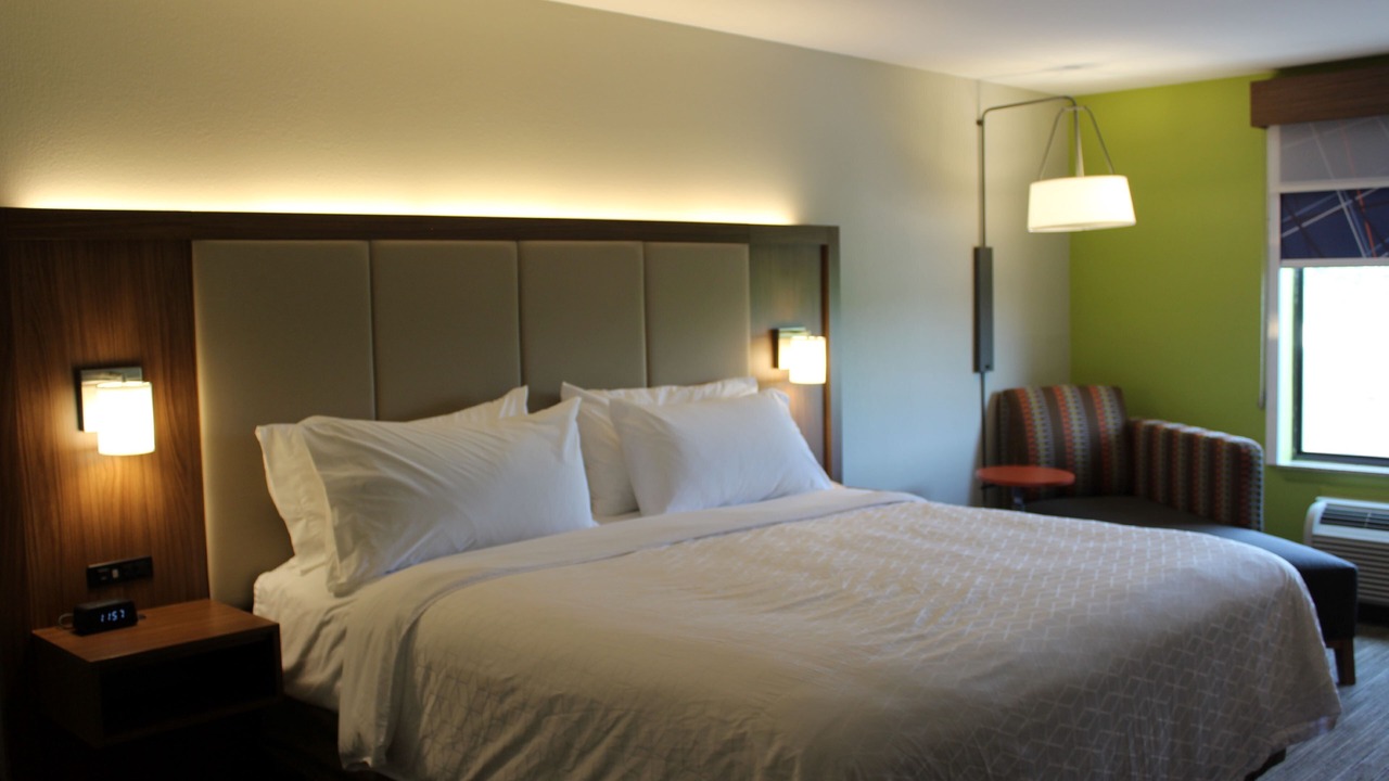 Photo of Bedroom in Forest City