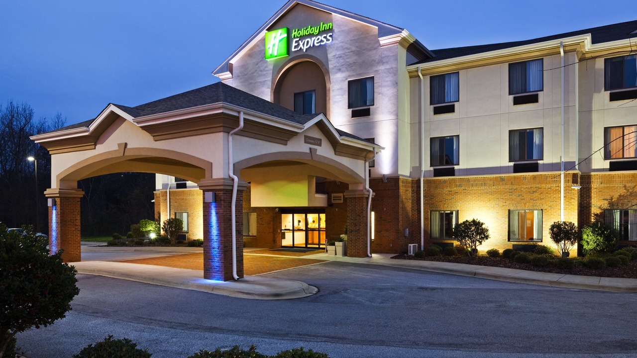 Photo of Outdoor in Forest City