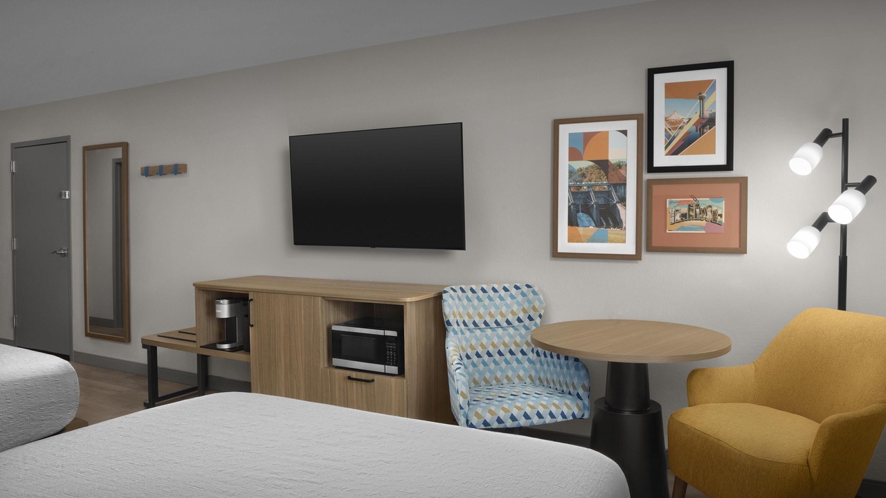 Photo of Bedroom in Lenoir City