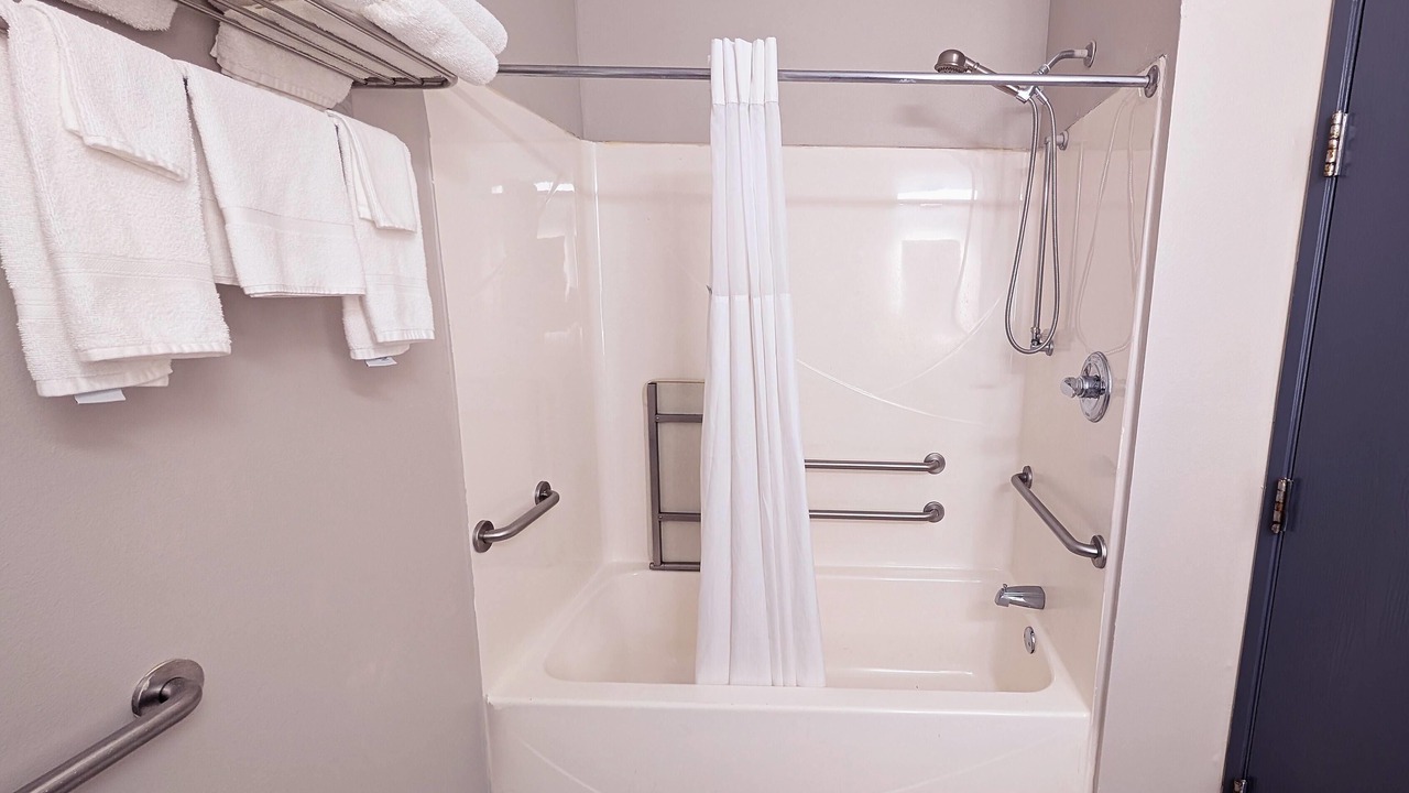 Photo of Bathroom in Grovetown