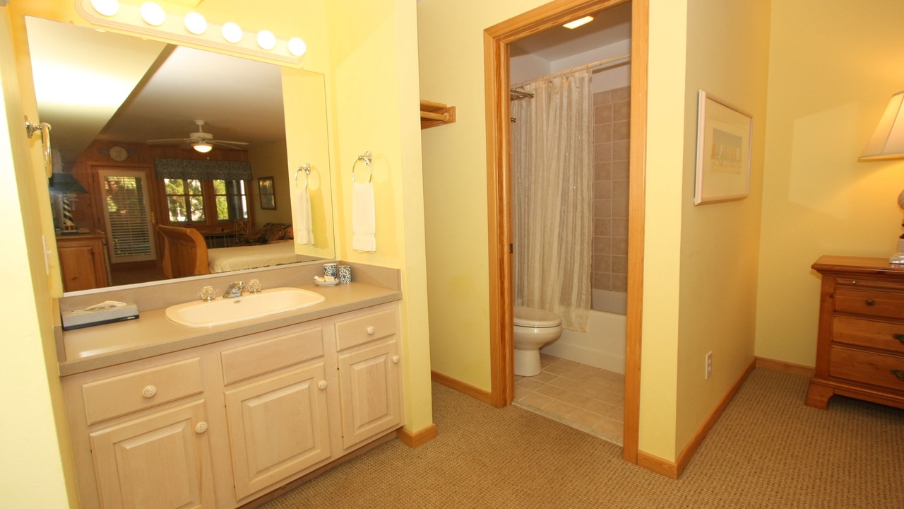 Photo of Bathroom in Ocracoke