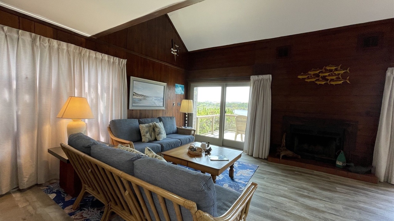 Photo of Livingroom in Hatteras