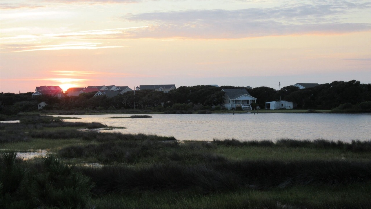 Photo of Others in Hatteras