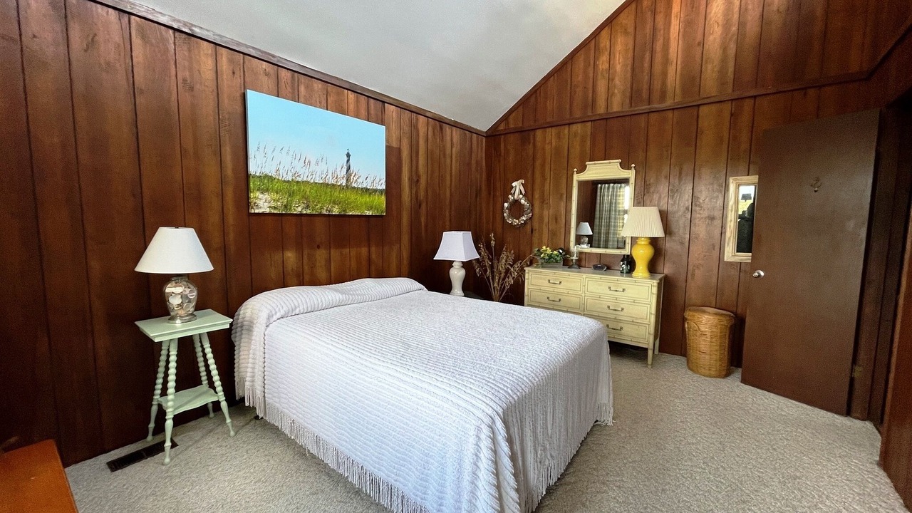 Photo of Bedroom in Hatteras