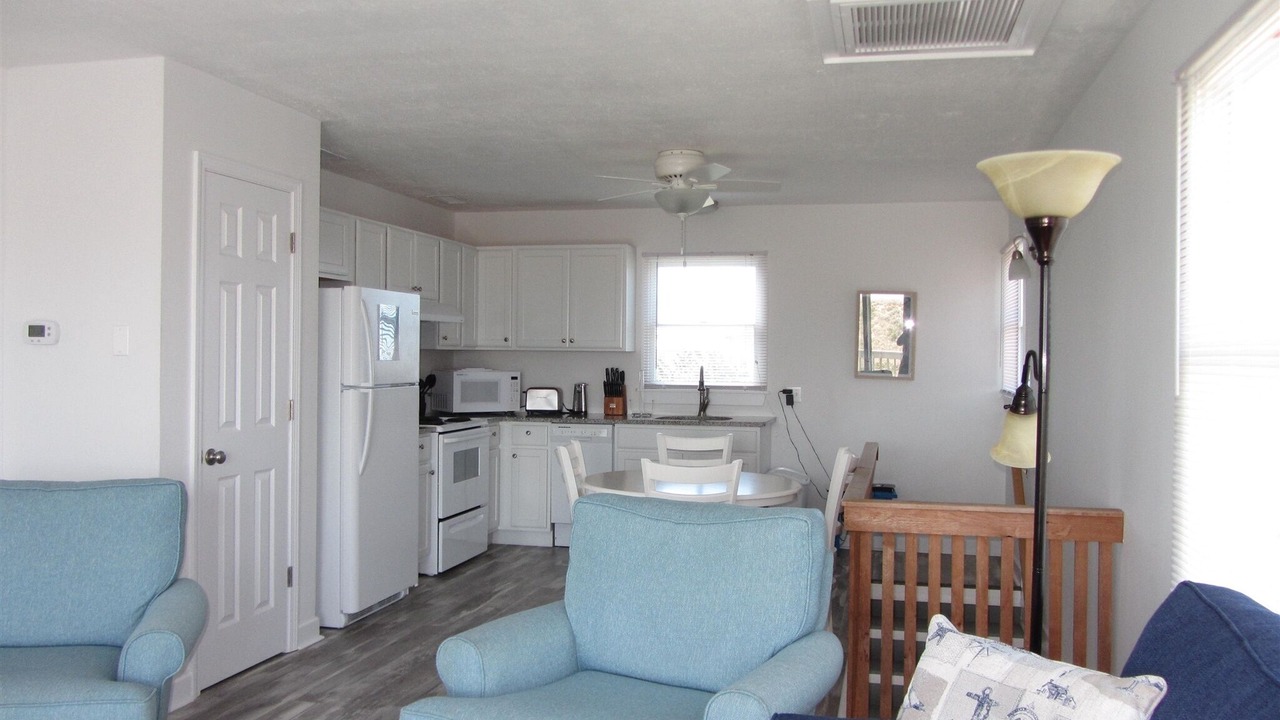 Photo of Livingroom in Ocean Isle Estates