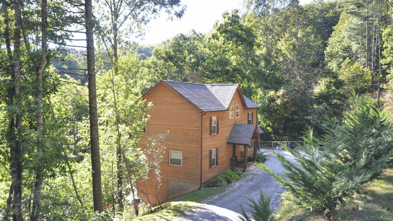 Photo of Outdoor in Almond