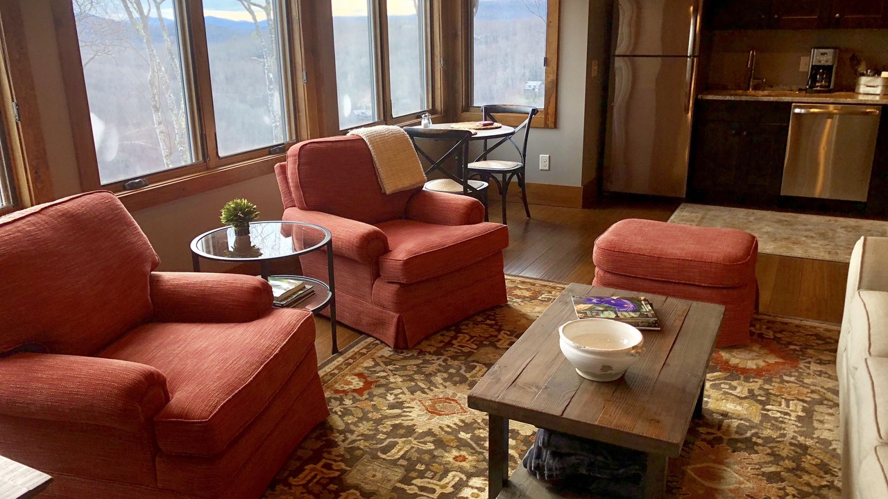 Photo of Livingroom in Sapphire